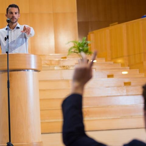 The Power of Public Speaking: Captivate Your Audience and Deliver Your Message with Impact